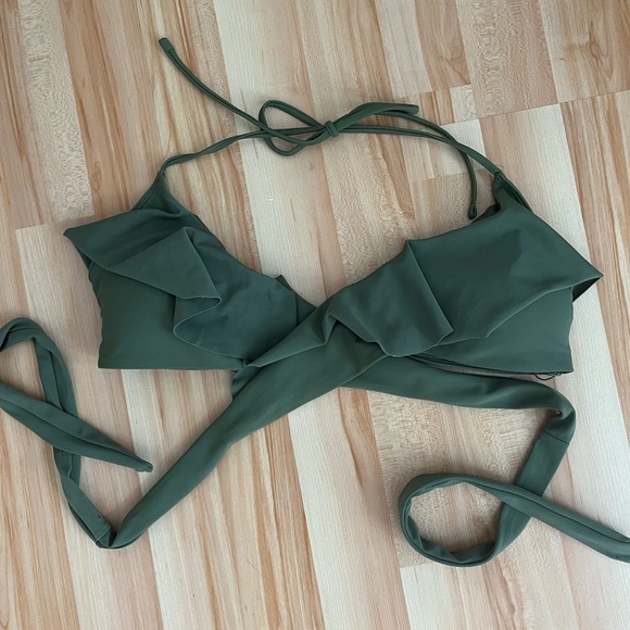 Aerie Ruffle Wrap Bikini Top - Picture 3 of 4